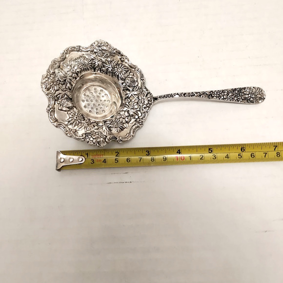 Godinger Silverplate Over Cup Tea Strainer Olde Bouquet Floral Pattern Vintage - Picture 9 of 15